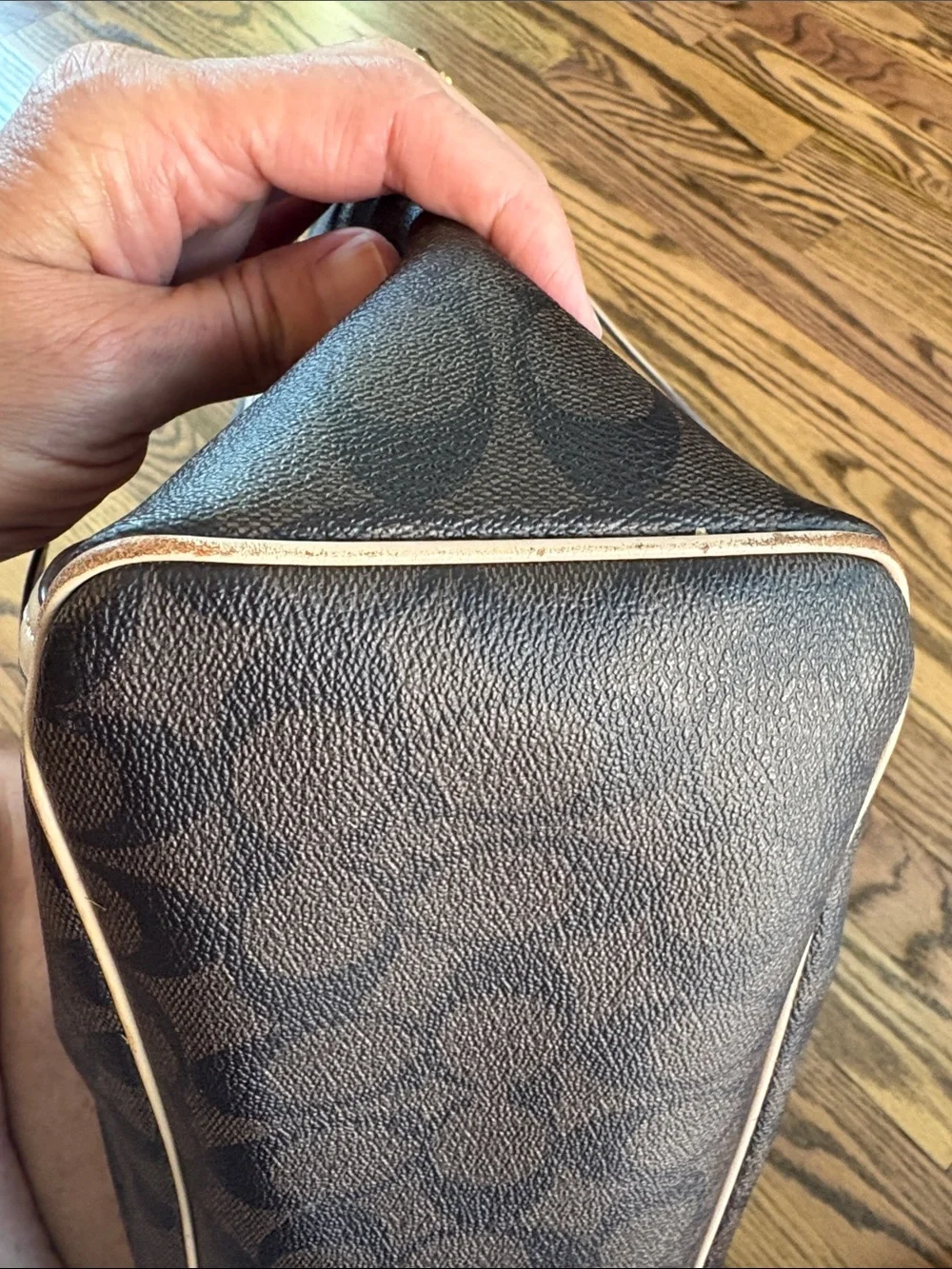 Coach Peyton Signature brown coated leather large purse - Picture 13 of 16
